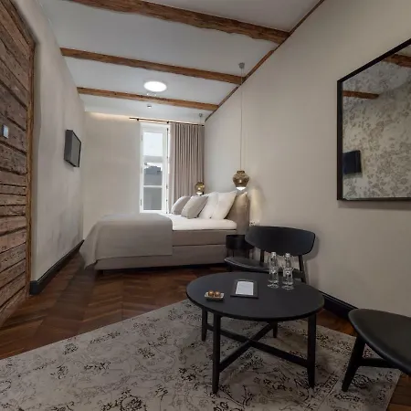 Hotel Boutique Rosenplaenter 2*